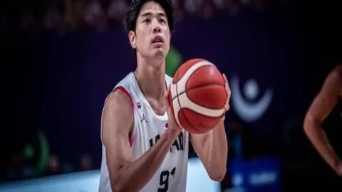蓉城对决玉昆惊心动魄主帅赛后立下必胜誓言，周日赛事力争巅峰胜利